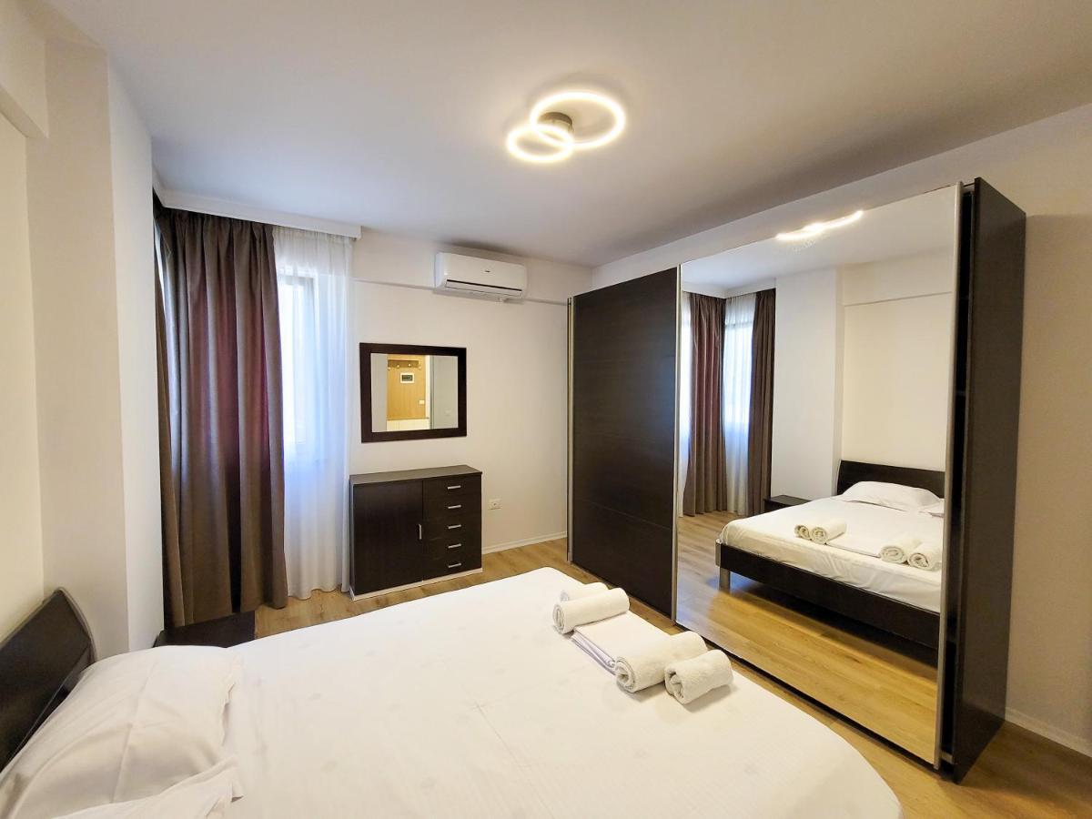 Urban Nest On Boulevard Tirana Exterior photo